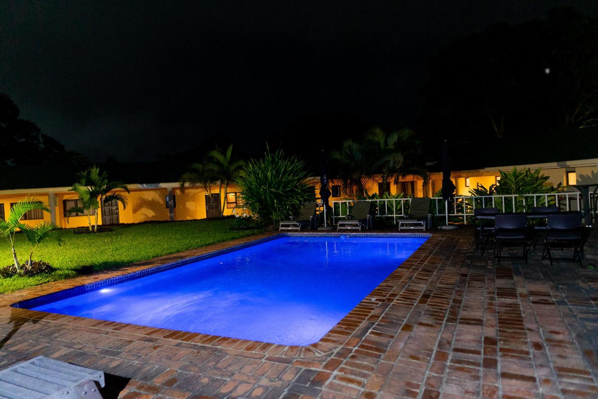 Casa Mia Lodge & Restaurant Blantyre Esterno foto